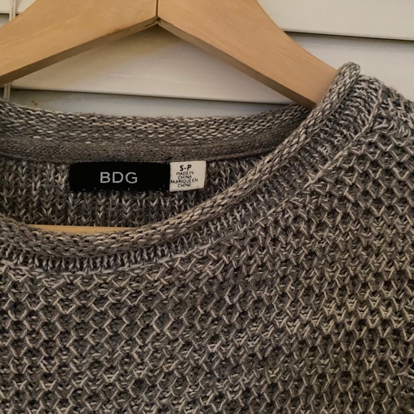 Cropped sweater!! VERY cozy - Picture 2 of 2